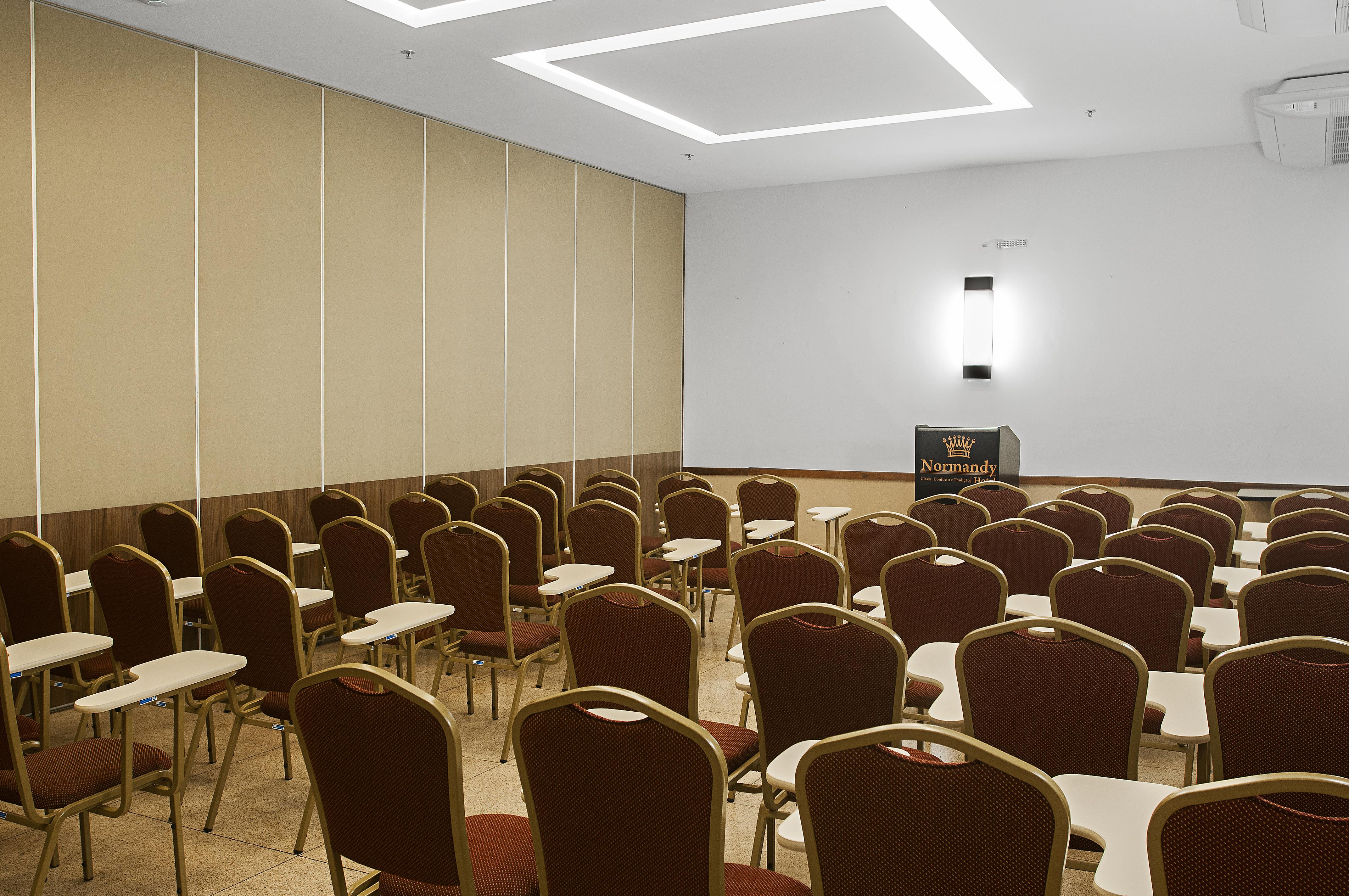 Hotel Normandy 3*